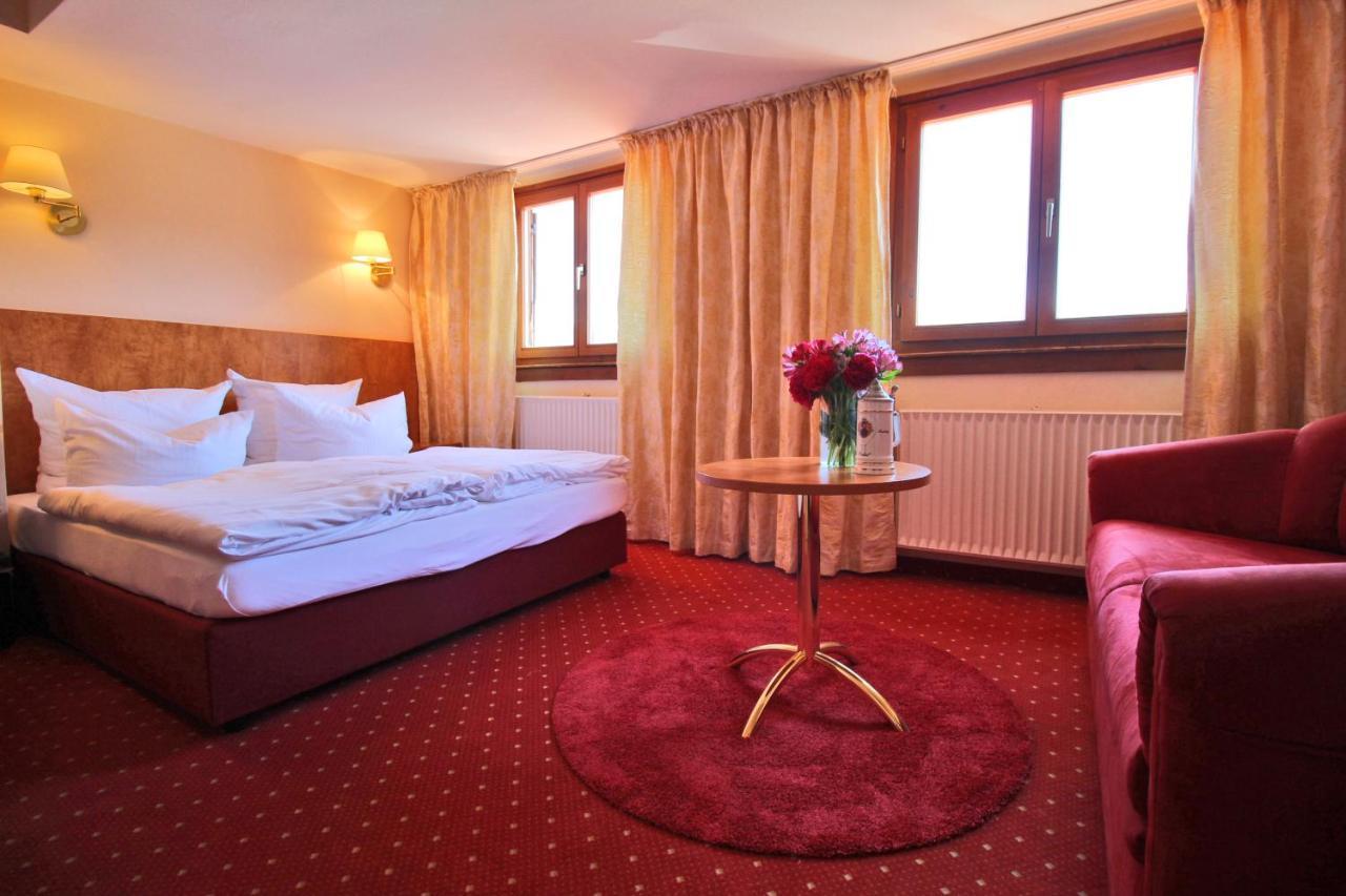 Askania 1927 Hotel 3*