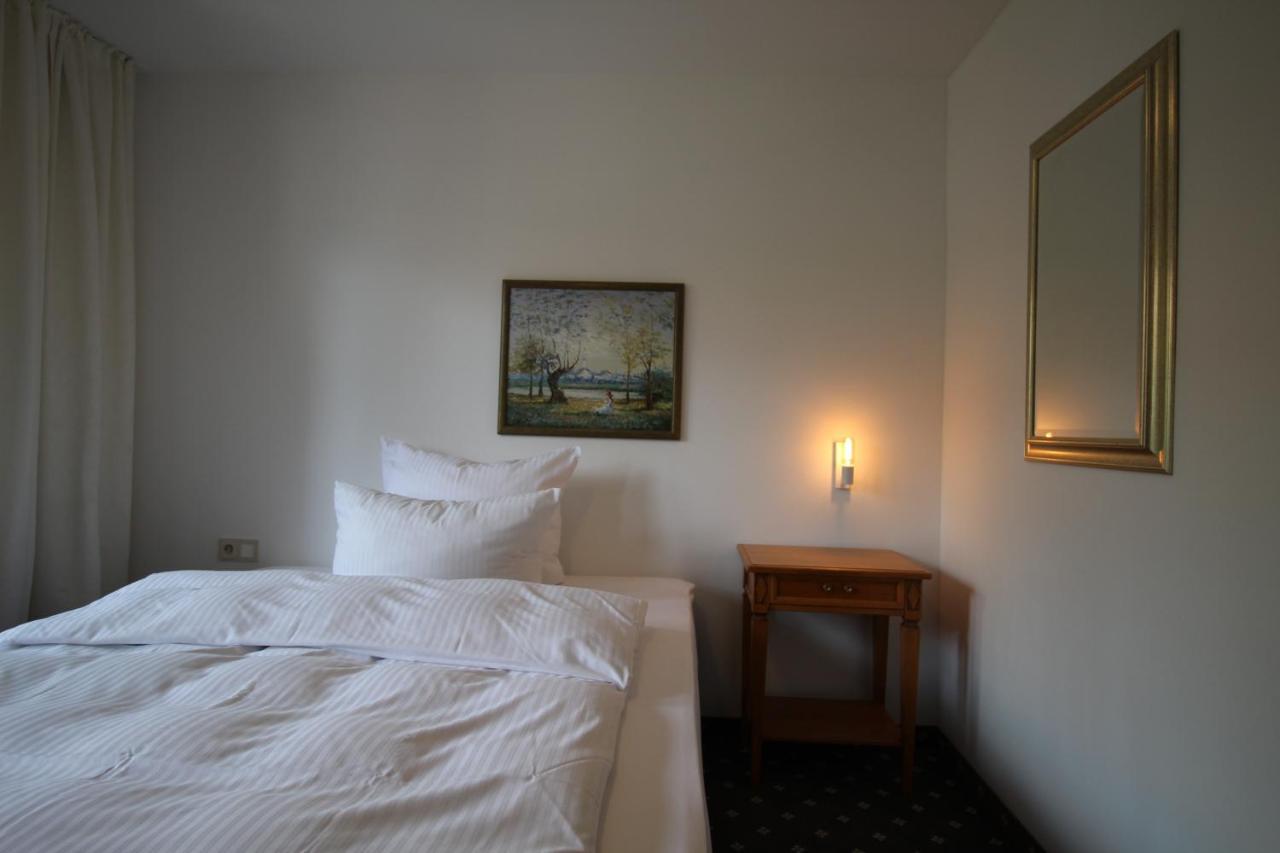 阿斯卡尼亚Land-ut-Hotel酒店3*