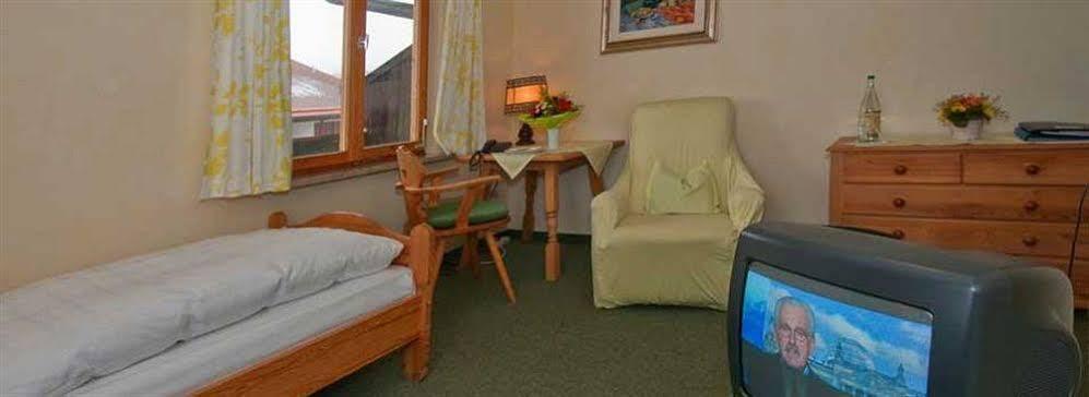 阿斯卡尼亚Bad Wiessee Land-ut-Hotel酒店
